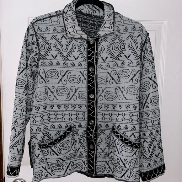 Handmade Geometric Patterned Cotton Jacket in Black and Gray Large - Picture 1 of 3